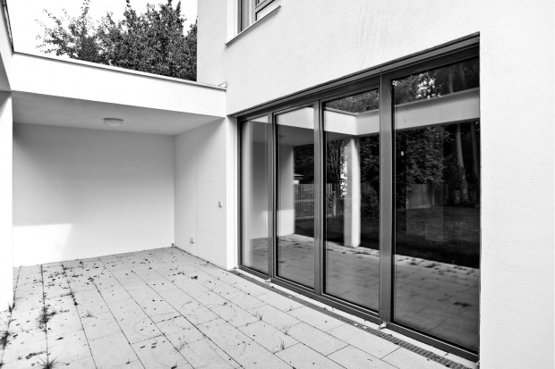 Neubau Haus W München Architekt Hron – Außenansicht Seite